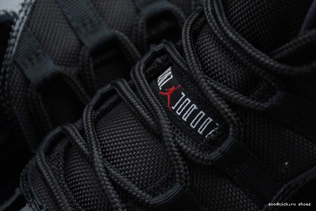 (2012) 378037-010 Retro Air 11 Bred Jordan 0730
